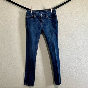 Mid-rise Old Navy Skinny Jeans. Size 00